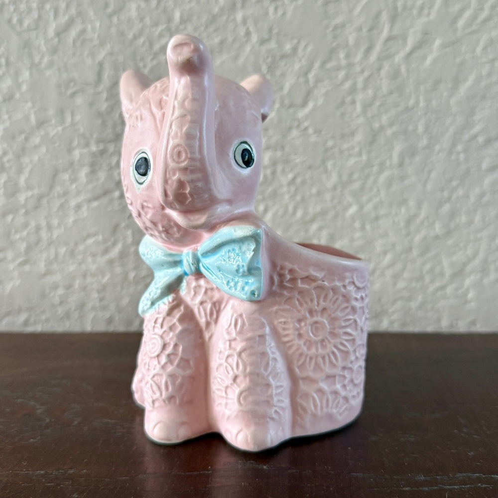 Vintage 1960’s Ardco Pink Elephant Ceramic Planter